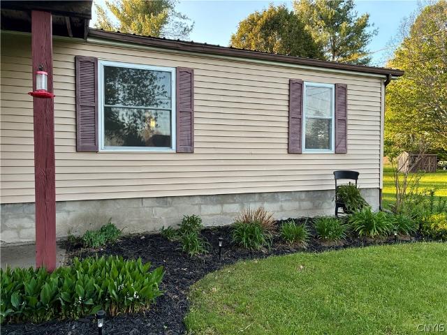 House for sale in Oneida, New York