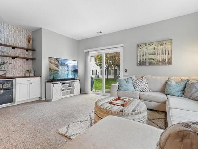 Townhouse for sale in Shakopee, Minnesota