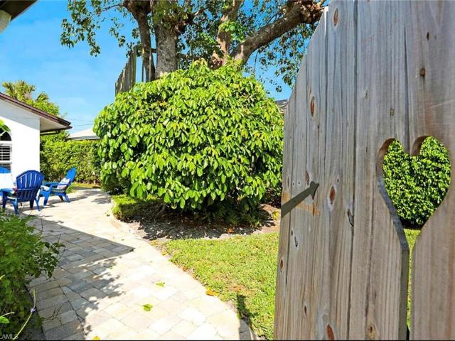Property for rent in Vanderbilt Beach, Florida