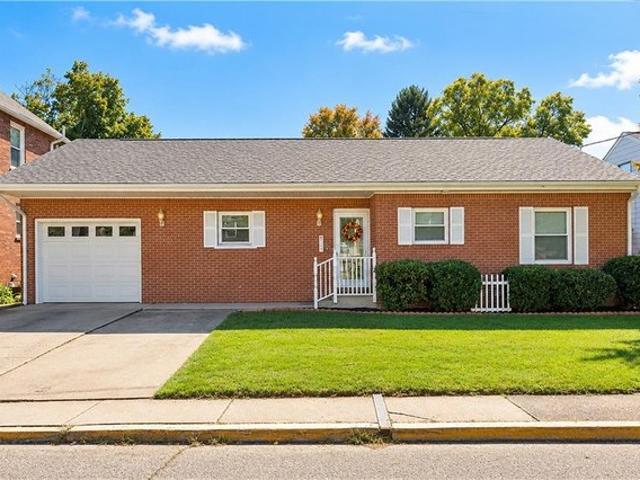 House for sale in Downtown, Beaver