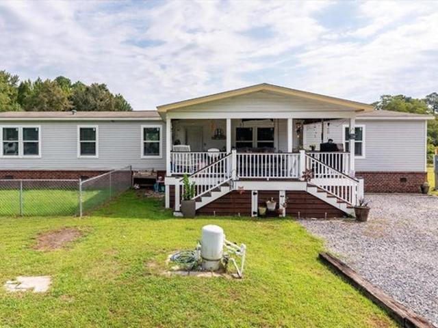 House for sale in Moncks Corner, South Carolina