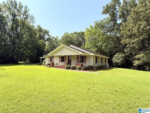House for sale in Thorsby, Alabama