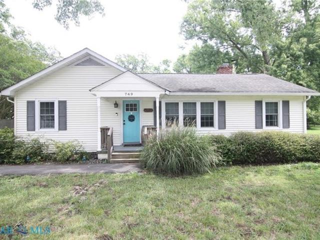 House for sale in Virginia