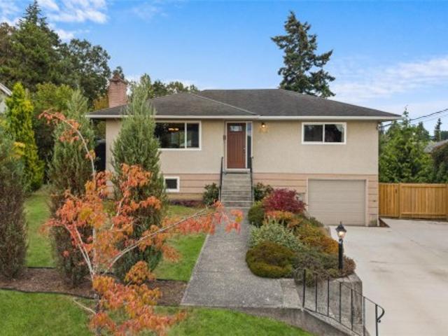 House for sale in Saanich, British Columbia