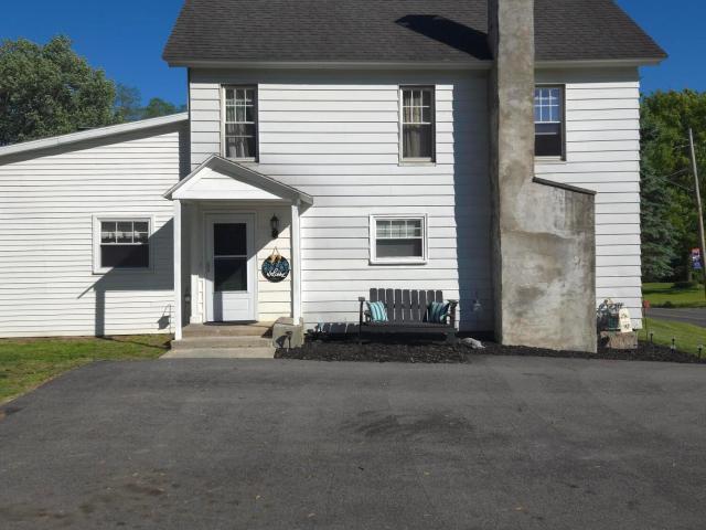 House for sale in Tribes Hill, New York