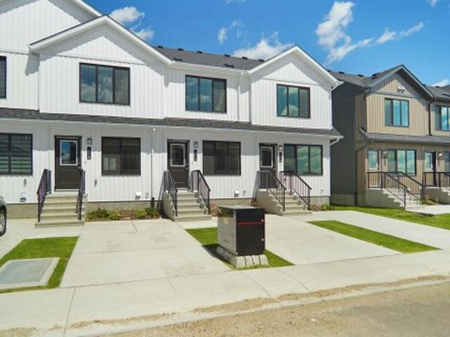 Townhouse for sale in Wedgewood, Alberta