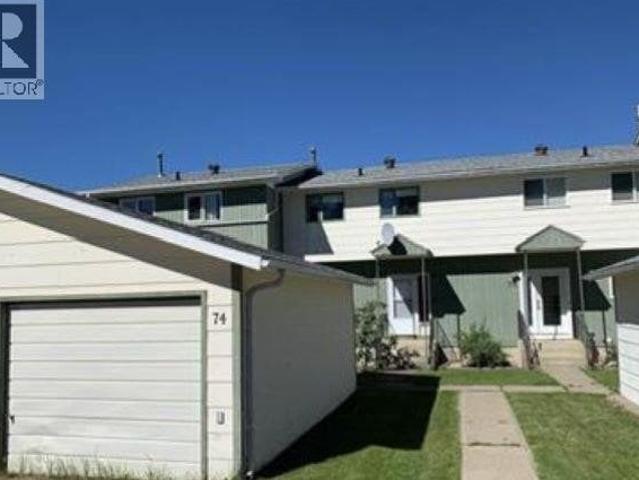 Townhouse for sale in Fort Nelson, British Columbia