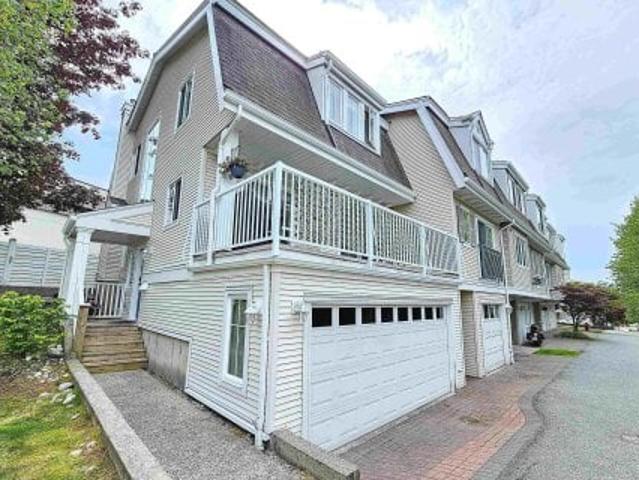 Townhouse for sale in Langley, British Columbia