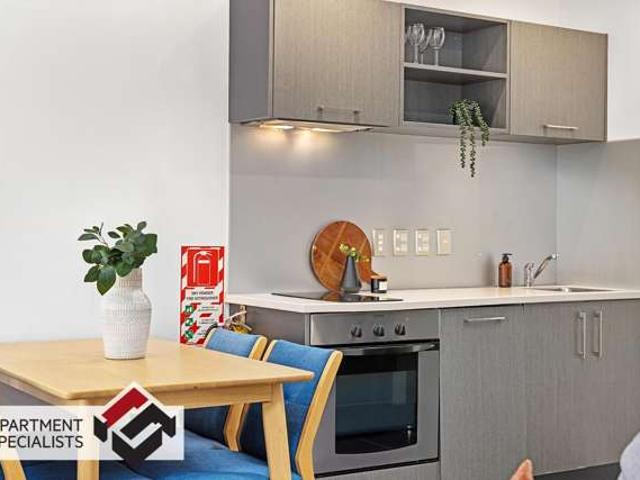 Apartment for sale in Auckland, Oroua County