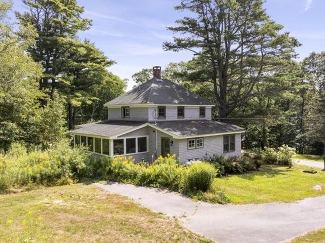 House for sale in Boothbay Harbor, Maine