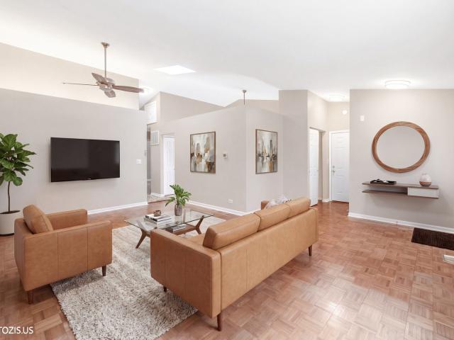 House for sale in Mundelein, Illinois