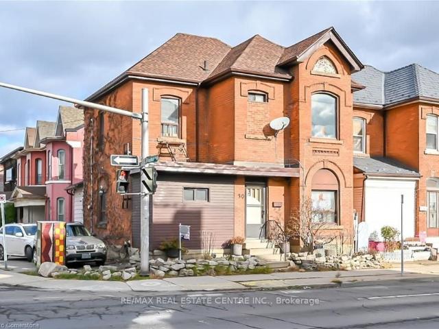 Duplex for sale in Ancaster, Ontario