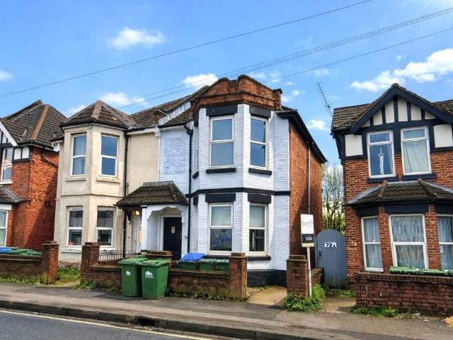 Room for rent in Bitterne Manor, Southampton