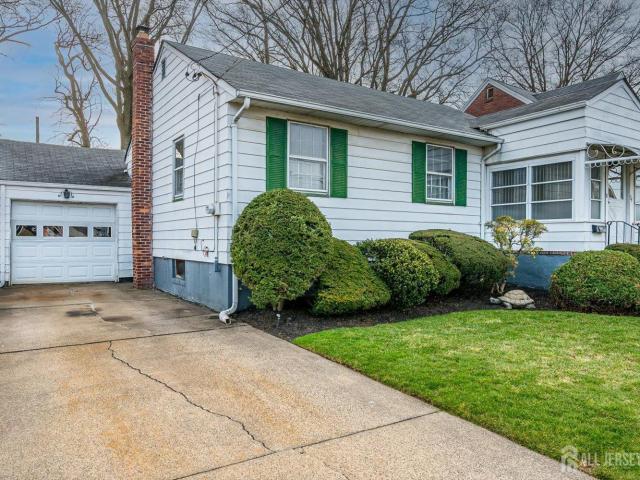 House for sale in Edison, New Jersey