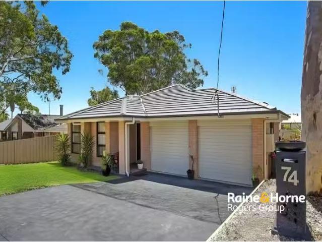 House for rent in Mannering Park, Central Coast Council