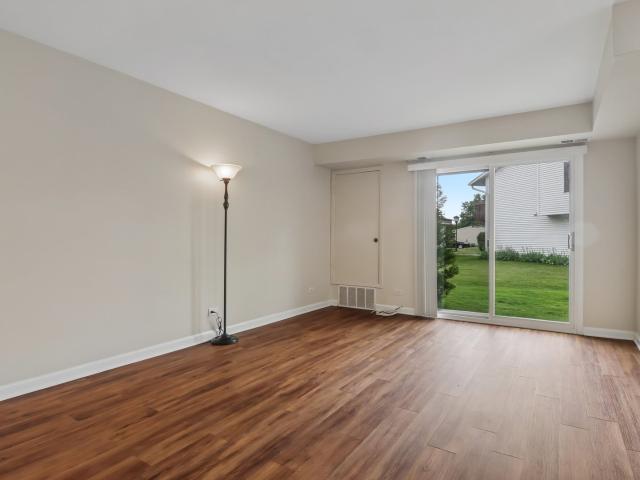 Condo for sale in Vernon Hills, Illinois