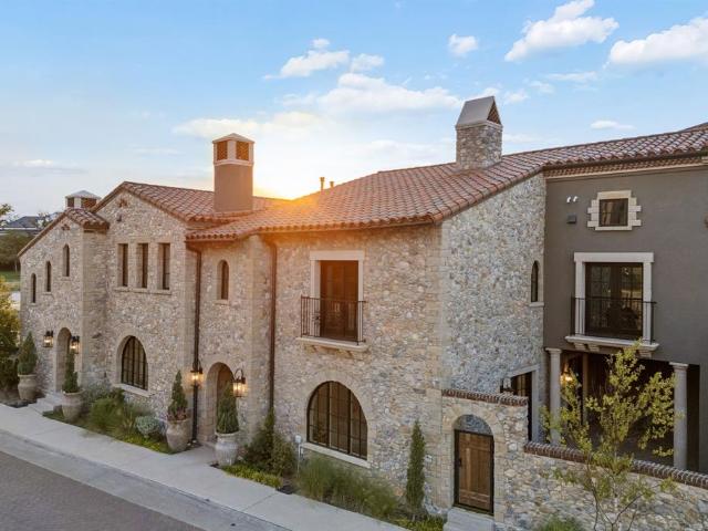 Townhouse for sale in Texas