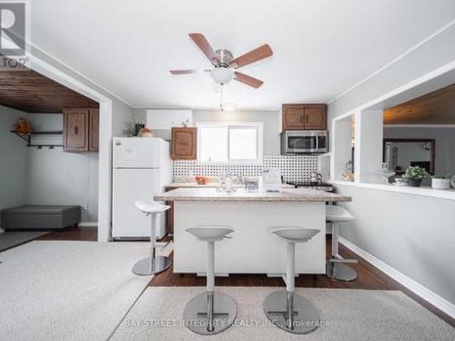 House for sale in Georgina