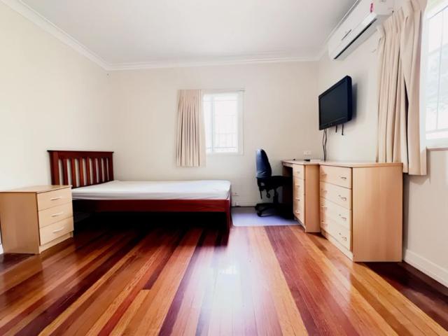 Room for rent in Toombul, Queensland
