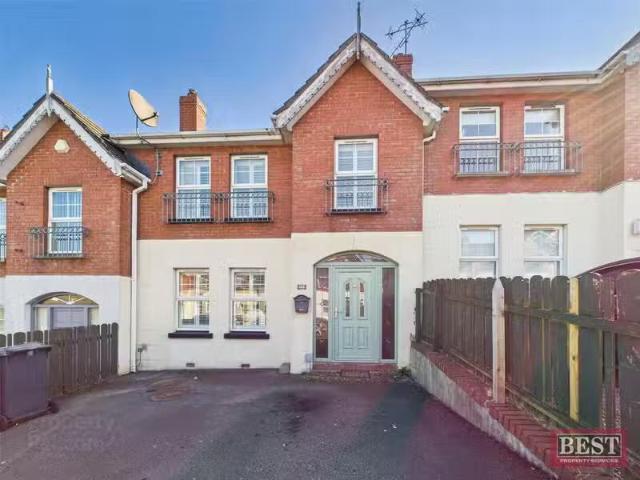 House for sale in Bessbrook