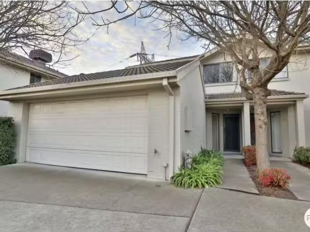 Condo for rent in Bruce, Australian Capital Territory