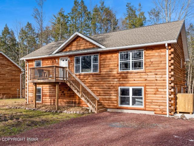 House for sale in Blakeslee, Pennsylvania