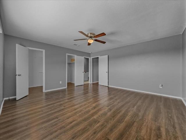 Townhouse for sale in Grand Prairie, Texas