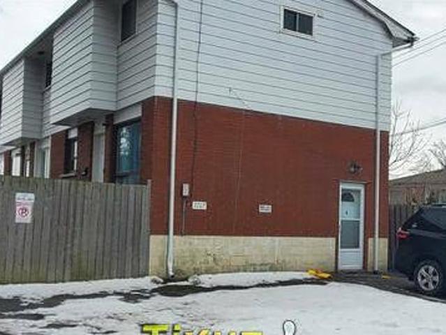 House for sale in Hamilton, Ontario