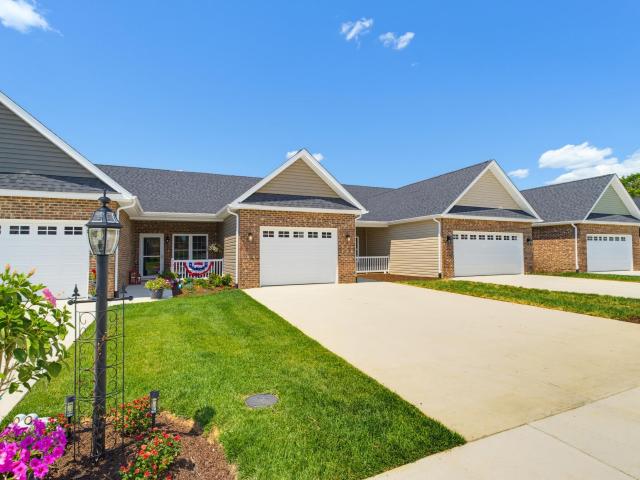 Townhouse for sale in Virginia