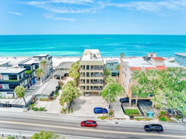Condo for sale in Indian Rocks Beach, Florida