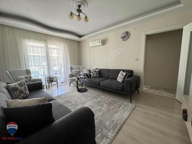 Karşiyaka, İzmir içerisinde satılık mülk