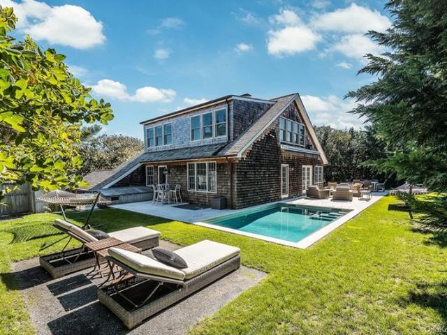 House for sale in Wainscott, New York