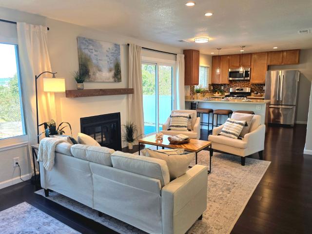 Condo for sale in Novato, California