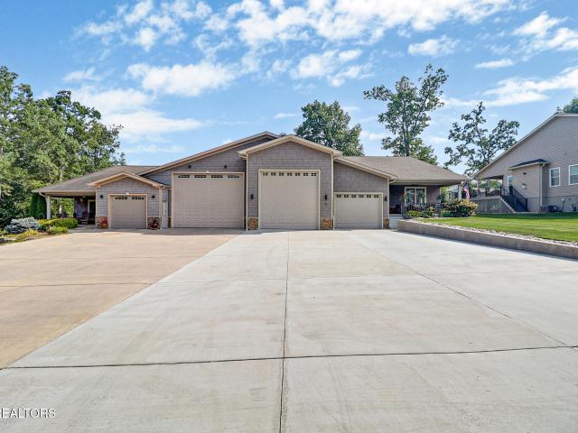 Townhouse for sale in Crossville, East Tennessee