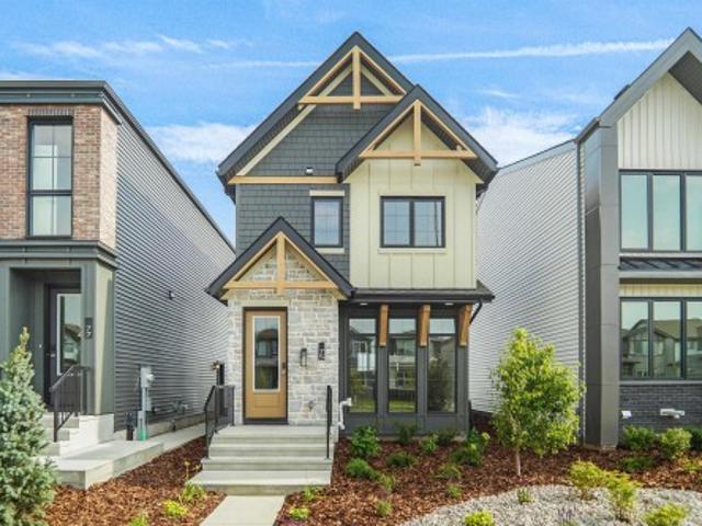 House for sale in Fort Saskatchewan, Alberta