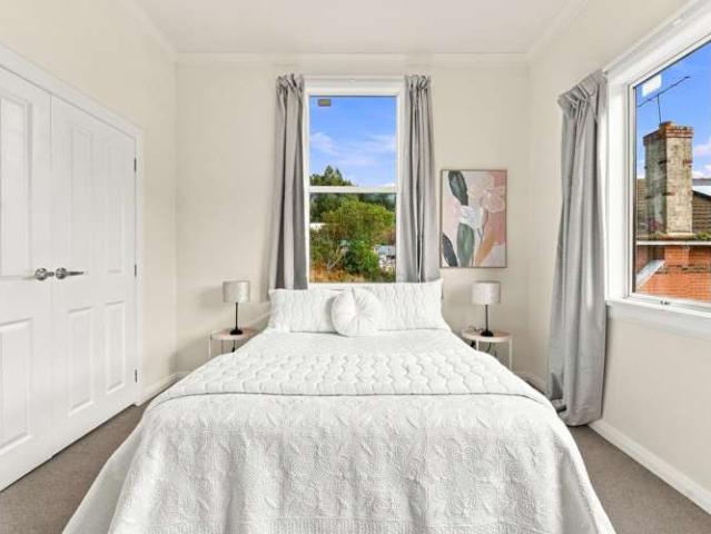 House for sale in Otakou