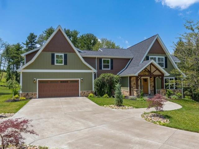 House for sale in Morgantown, West Virginia