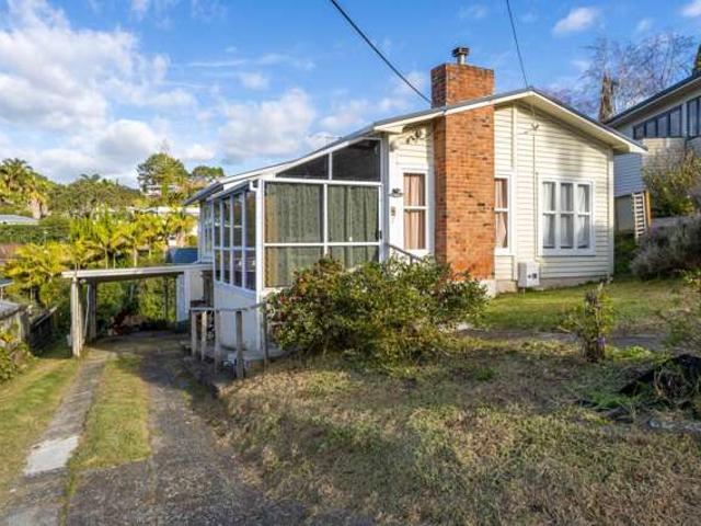 House for sale in Whangaparaoa