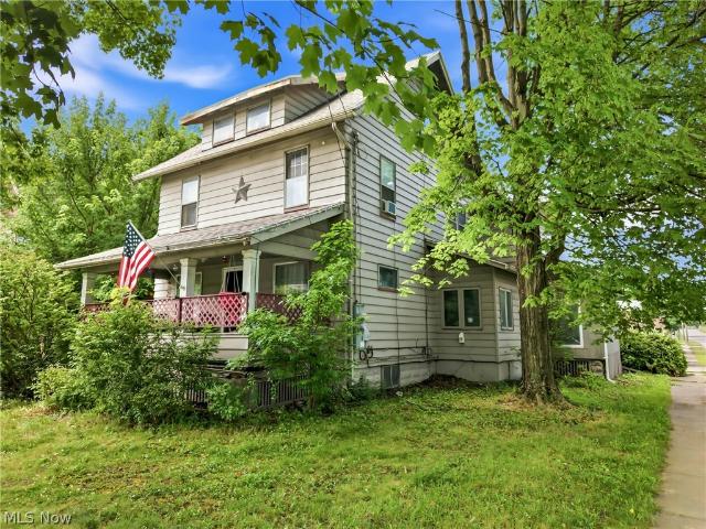 House for sale in Youngstown, Ohio