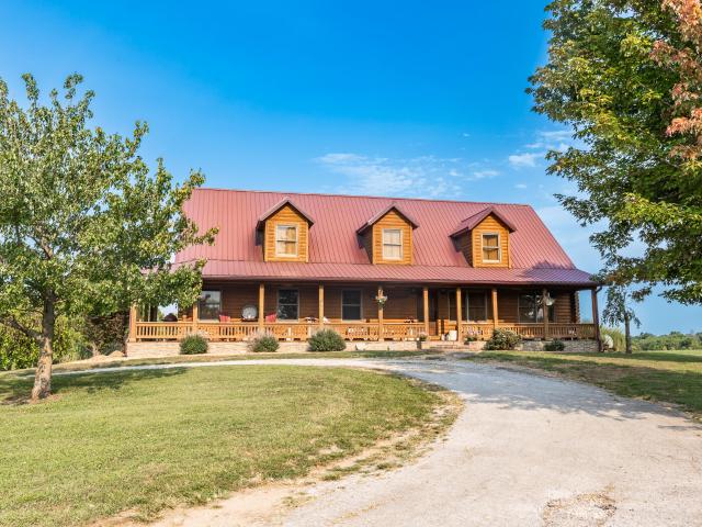 House for sale in Buffalo, Missouri