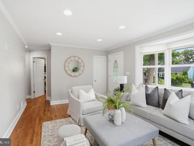 House for sale in Yorkshire, Timonium