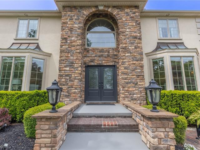 House for sale in Canfield, Ohio