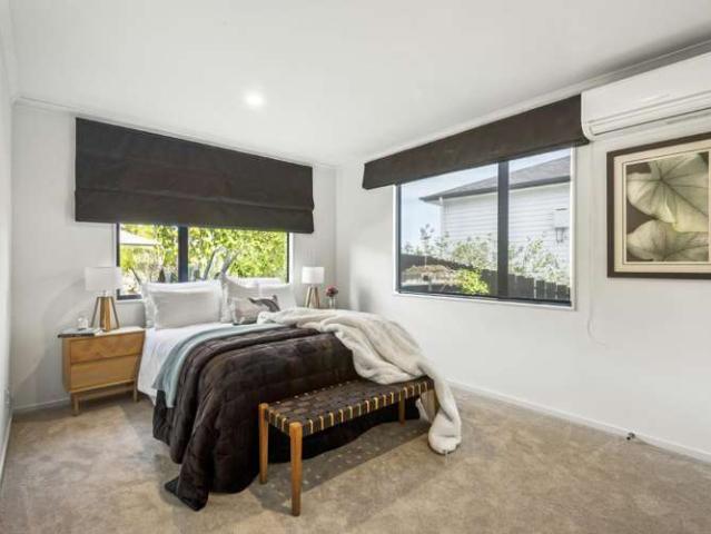 House for sale in Paremoremo