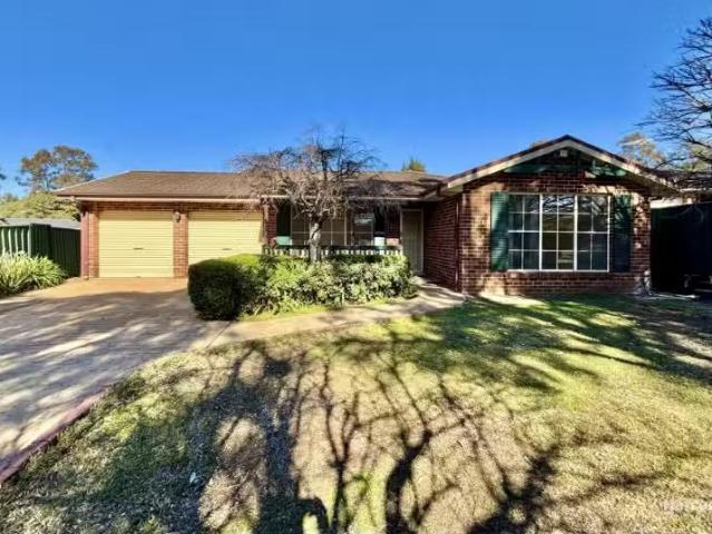 House for rent in Mount Annan, Sydney