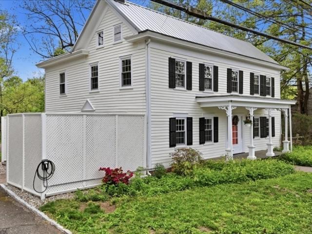 House for sale in Neshanic Station, New Jersey