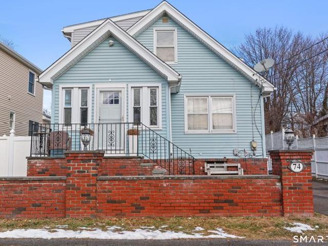 House for sale in Cos Cob, Connecticut