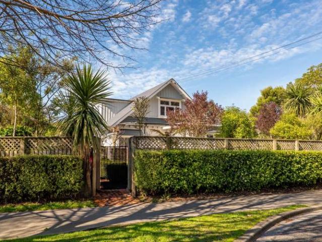 House for sale in Heathcote, Canterbury
