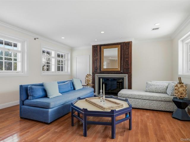 Property for rent in Nassau, New York