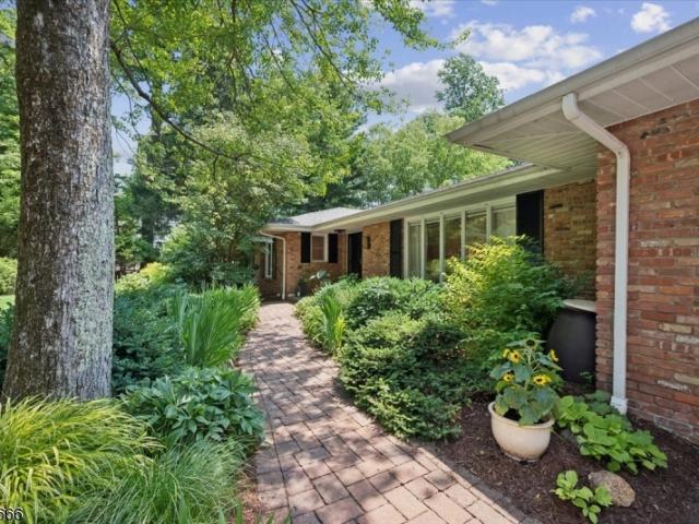 House for sale in Randolph, New Jersey