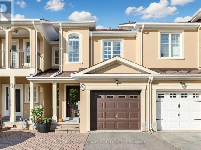 Townhouse for rent in Richmond Hill, Golden Horseshoe